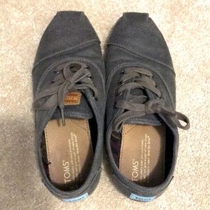 TOMS Sneakers